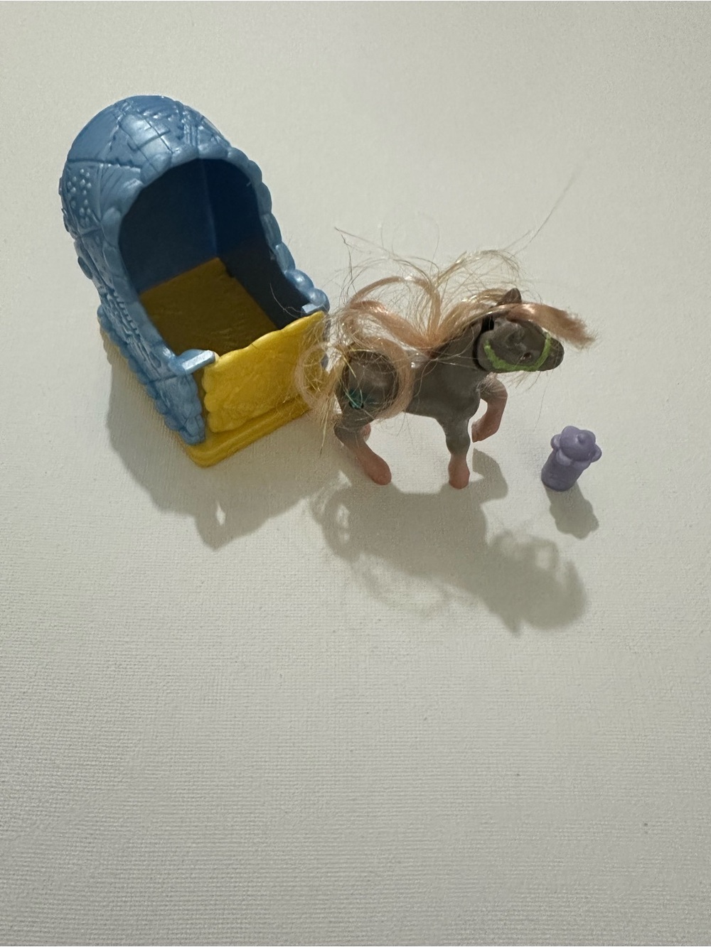 1995 Littlest Pet Shop Sparkling Ponies Lil’ Magic Drinkin’ Filly (Pearl) Vtg - Picture 2 of 11